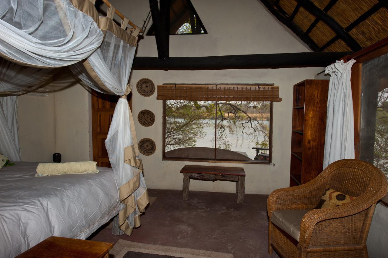 Hippo Lodge Kafue Eksteriør billede